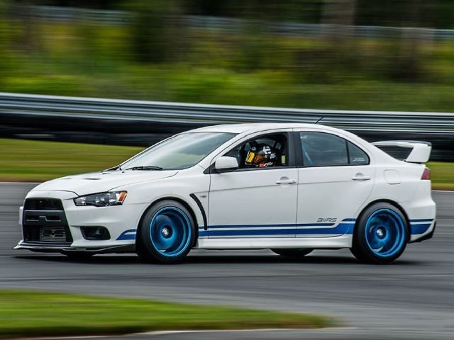 Митсубиси лансер evo x