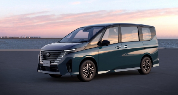 Новый минивэн Nissan Serena: «умный» автопилот и 1,4-литровый гибрид