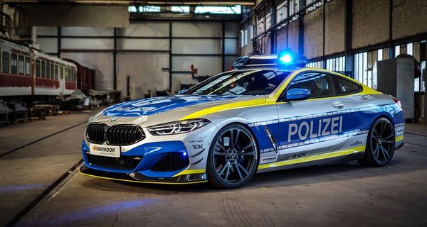 AC Schnitzer показал полицейскую версию BMW M850i