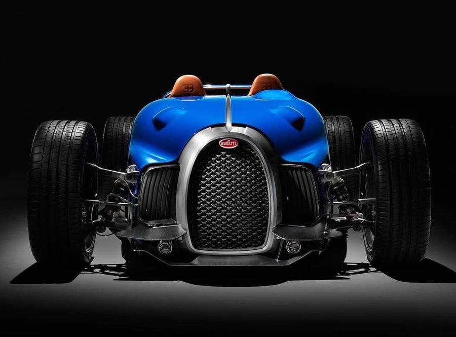 Довоенный гоночный Bugatti Type 35 преобразился в виде родстера в ретро-стиле