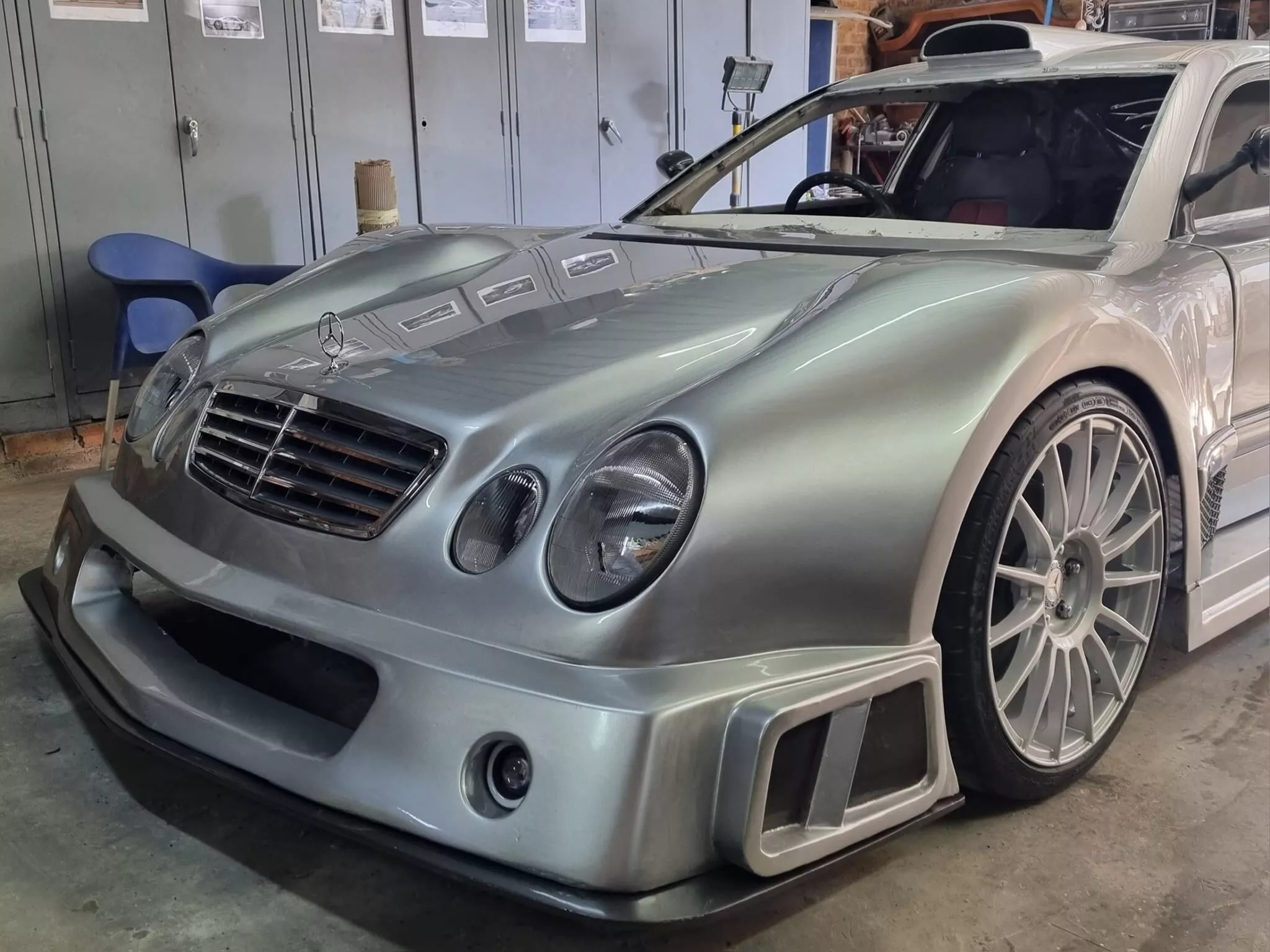 mercedes-benz clk gtr