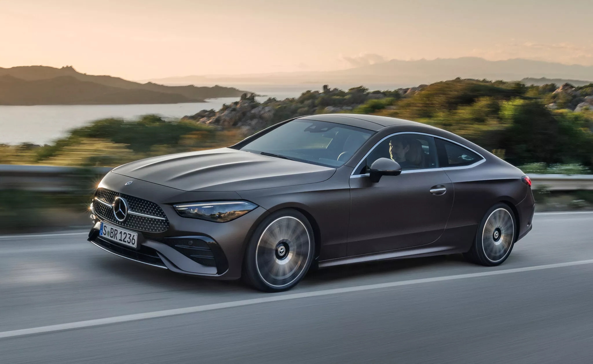 Фото мерседес 2024 года. Mercedes Benz s class Coupe 2023. Мерседес купе 2020. Мерседес s класс купе 2023. Mercedes c class 2024 купе.