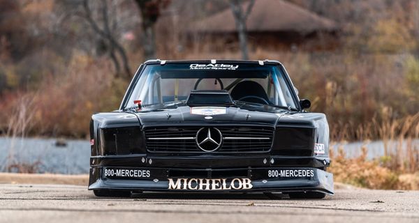 Гоночный Mercedes-Benz 450 SL Trans-Am начала 80-х — не то, чем кажется