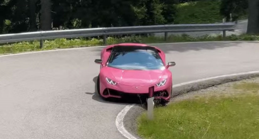 Водитель Lamborghini Huracan Evo каким-то чудом избежал дорогостоящего ремонта