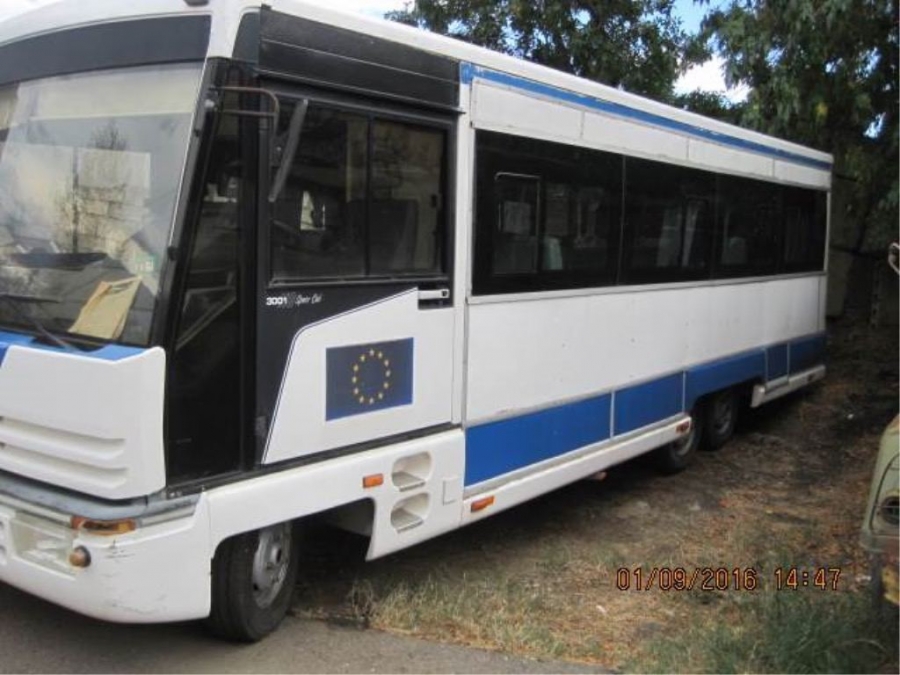 Несколько лет назад в Грузии продавали очень необычный автобус из Франции