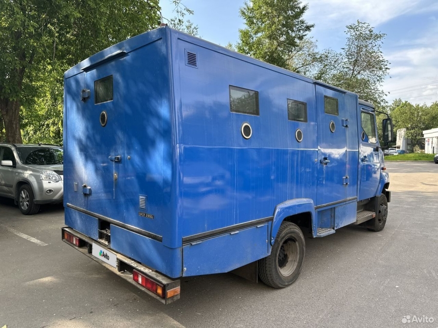 В Москве продают редчайший инкассаторский фургон «Диса-29551»